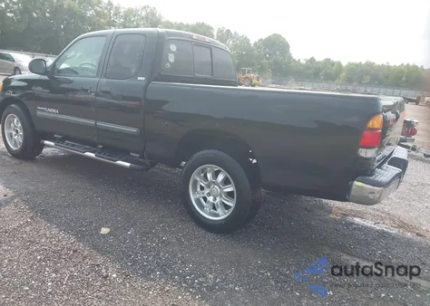 2003 Toyota Tundra Sr5 V8 z USA, uszkodzony, nr VIN 5TBRT34163S385464